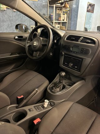 SEAT Leon 2008/ 1.9 TDI / 257 mil km