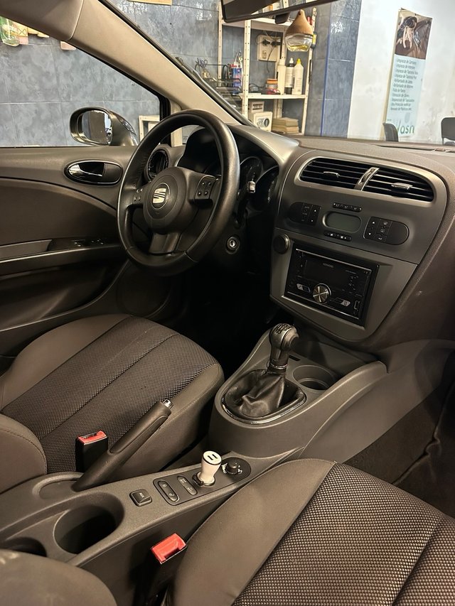 SEAT Leon 2008/ 1.9 TDI / 257 mil km