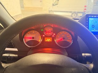 Peugeot 207 1.6 HDi 90 CV | ITV 2027
