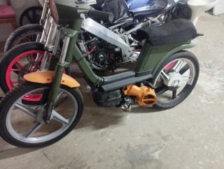Vespino ALX de circuito