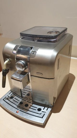 Cafetera Philips Saeco Syntia