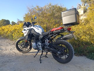 BMW F750GS carnet A2 9.000€ 13.000Km