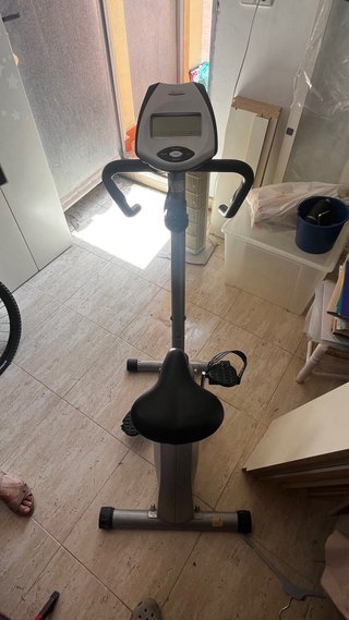 Bicicleta Estática BH Fitness Astra