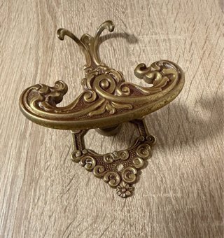 Gancho de pared antiguo