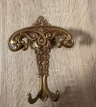 Gancho de pared antiguo