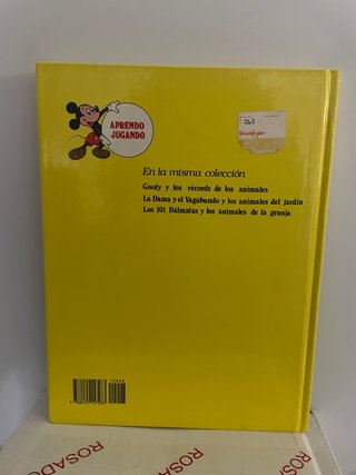 Miki y el viaje entre los monstruos (Walt Disney)