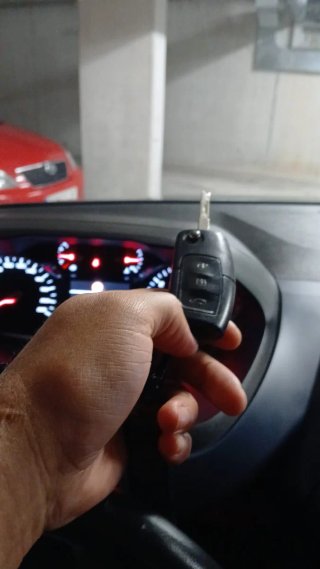 ​Servicios de repros y clonación de llaves para co