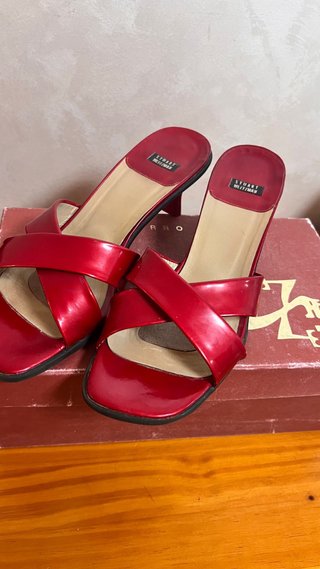 Chanclas Stuart Weitzman Rojas