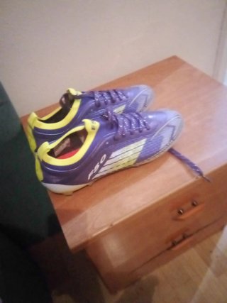 Botines Adidas F50 Azul y Amarillo