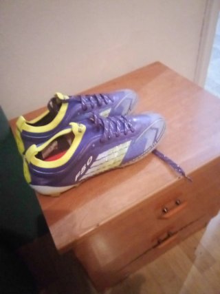 Botines Adidas F50 Azul y Amarillo