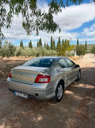Peugeot 407 2009