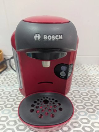 Cafetera Bosch Roja