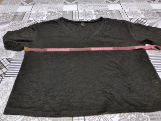 Camiseta Holgada Cuello V Estilo Oversize