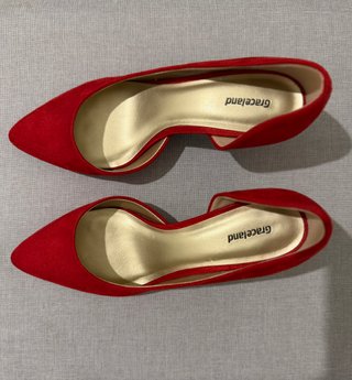 Zapatos tacón bajo rojos talla 39