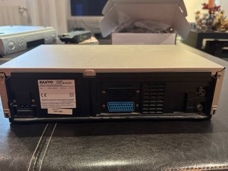 Reproductor VHS Sanyo VHR-M490 SP