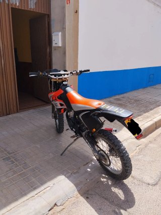 Beta Trueba Motocross Negra/Roja