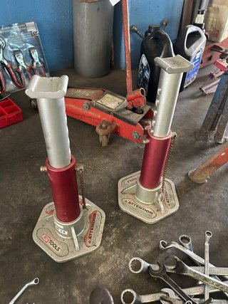 Pareja Caballetes KS Tools Regulables