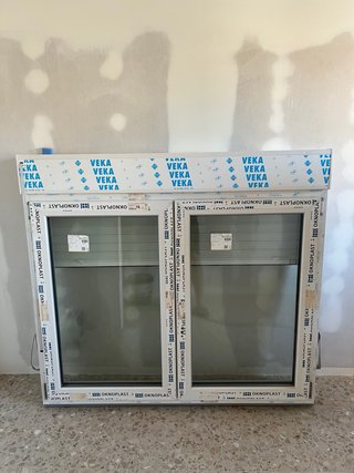 Ventana Veka Triple Cristal