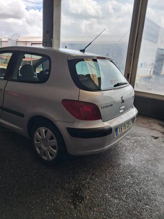 Peugeot 307 2.0 Hdi 110CV