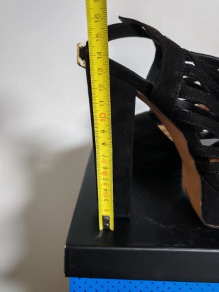 Zapatos de tacón MaryPaz ante negro