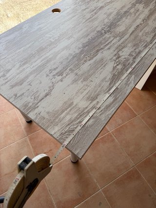 Escritorio madera con cajonera