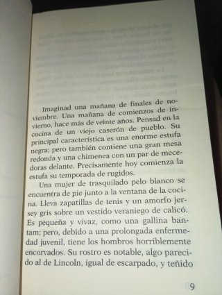 Tres Cuentos Un Recuerdo Navideño; una Navidad;...