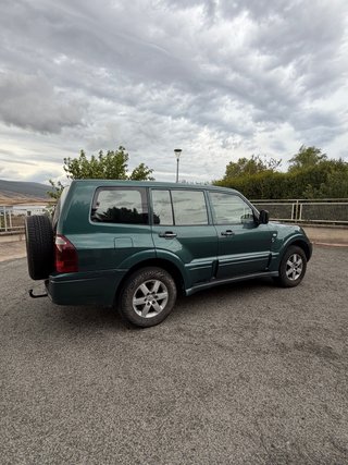 Mitsubishi Montero 2007