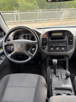 Mitsubishi Montero 2007