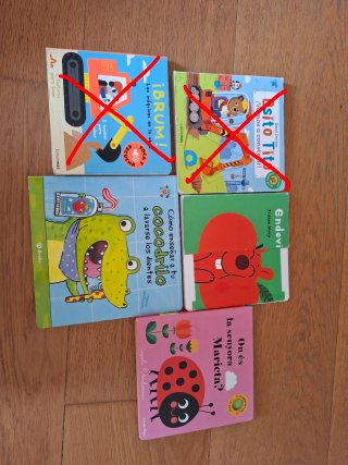 Cada cuento a 2 euros, los tachados ya no estan.