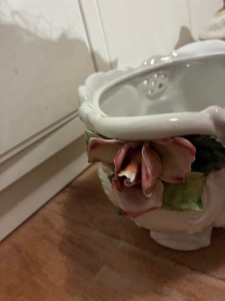 Fuente sopera decorativa vintage con flores