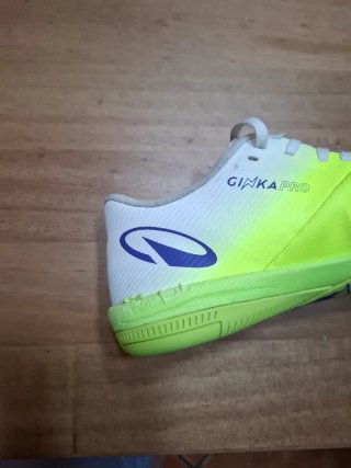 Zapatillas Fútbol sala.  Talla 34