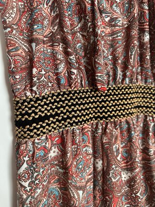 Mono corto estampado paisley