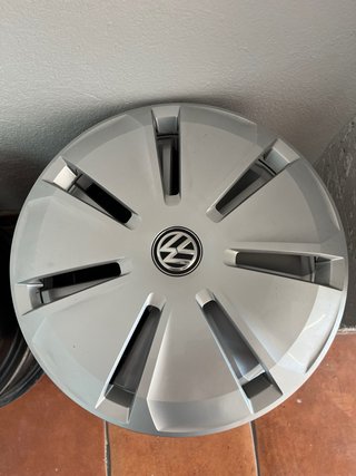 Llantas 16” y tapacubos originales VW Caravelle T6