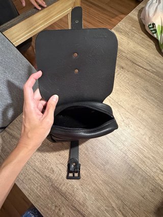 Bolso de cinturón negro piel