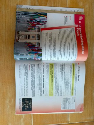 Lengua castellana y Literatura 1.º Bachillerato...