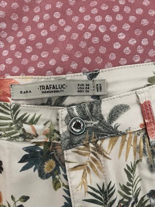 Shorts Zara Estampado Flores