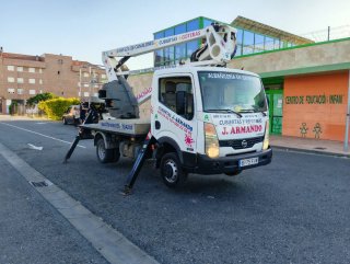 Nissan Cabstar cesta 20m