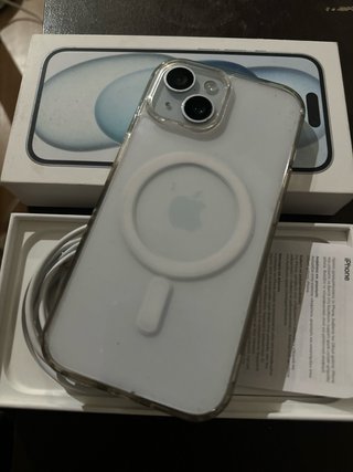 iPhone 15 128GB
