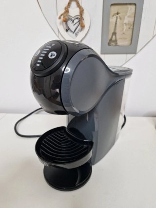 Cafetera Dolce Gusto Gris