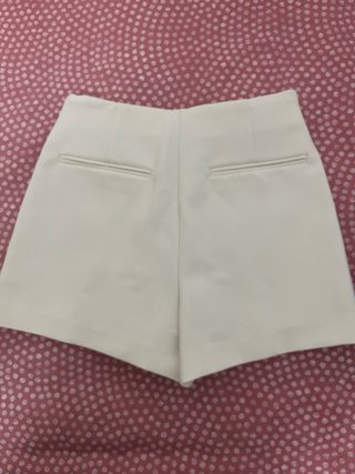 Falda pantalón blanca