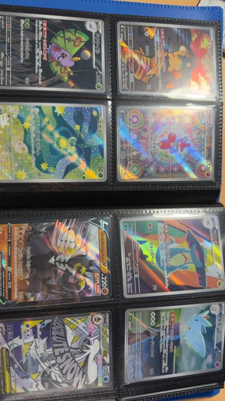 Álbum de cartas Pokémon Lleno de Hits