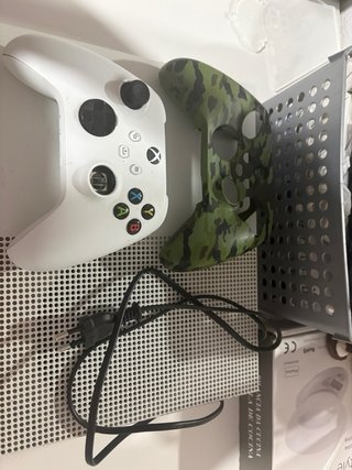 Xbox One S Blanca + Funda y Mando