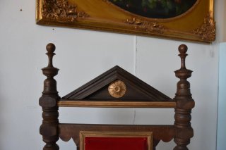 Antiguo tresillo terciopelo rojo