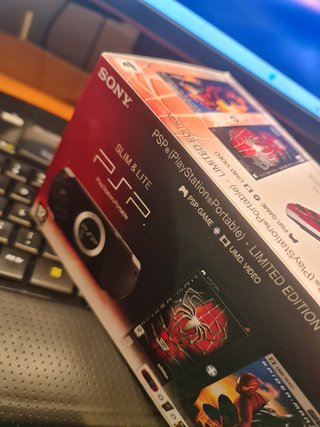 Scatola PSP Slim & Lite Spider-Man Edizione Limitata