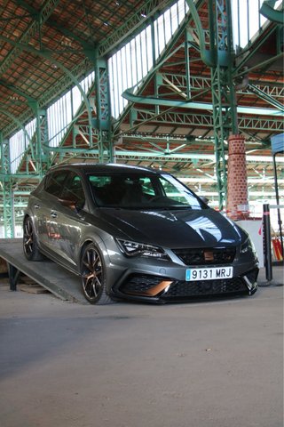 SEAT Leon Cupra R 799