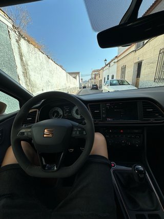 SEAT Leon Cupra R 799