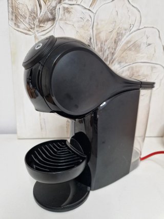 Cafetera Dolce Gusto Negra