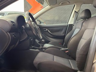 SEAT Leon 2003
