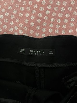Pantalón corto vestir Zara negro