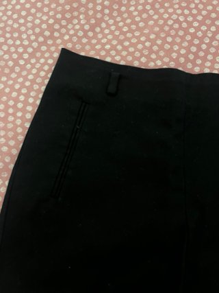 Pantalón corto vestir Zara negro